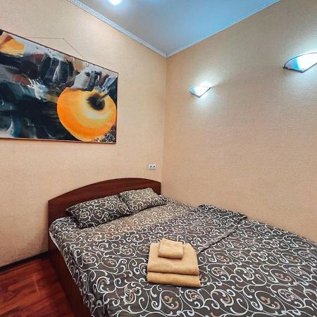 Apartment Near Metro Station Darnitsa Киев Екстериор снимка